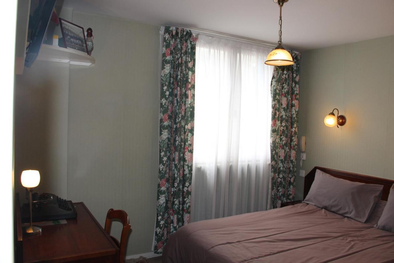 Hotel Le Catala Beaudean Ruang foto